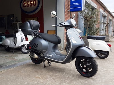 Vespa GTS 300 E4 Super Sport
