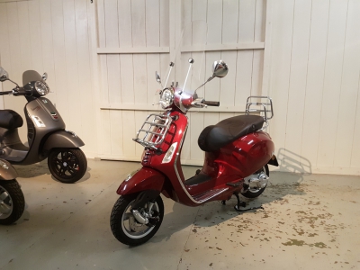 Vespa Primavera Touring