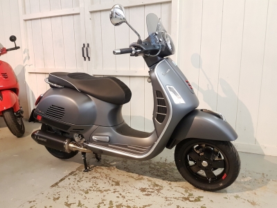 Vespa GTS 300 E4 Super Sport