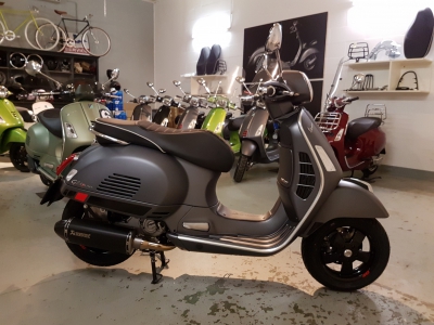 Vespa GTS 300 Super Sport