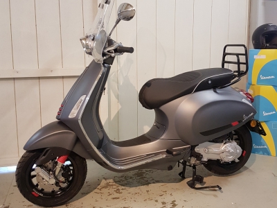Vespa Sprint S Grigio Titanio