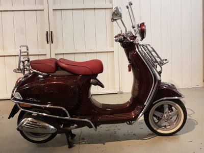 Vespa LXV