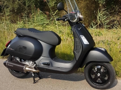Vespa GTS 300 E4 Super Notte