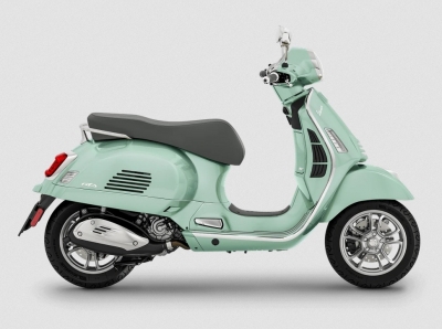 Vespa GTS 300 HPE Verde